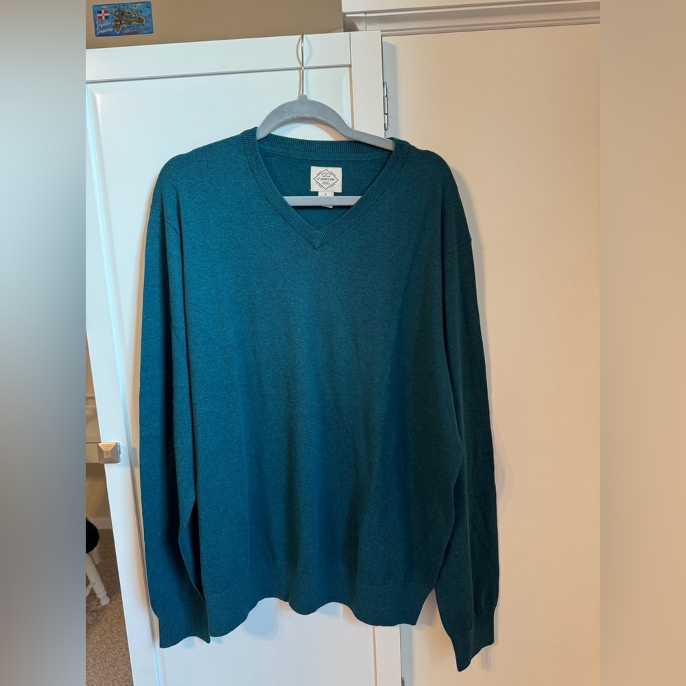 St. John's Bay Men's Teal V-Neck Sweater